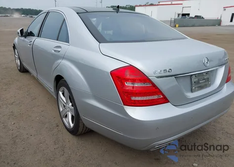 2011 Mercedes-Benz S 550 4Matic из США, поврежденный, VIN WDDNG8GB4BA365209